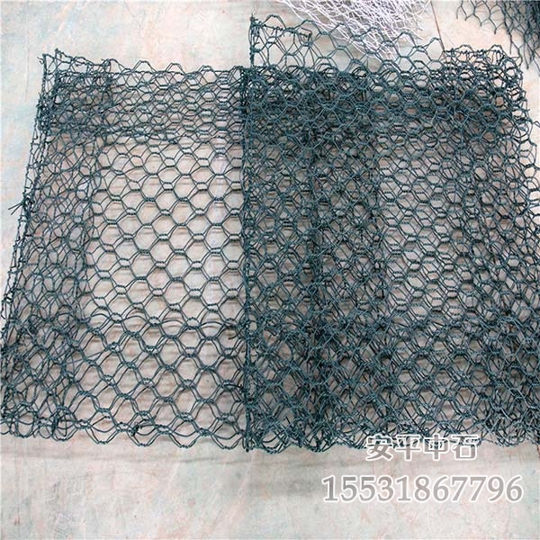 鋅鋁合金包塑雷諾護(hù)墊.jpg 鋅鋁合金包塑雷諾護(hù)墊.jpg